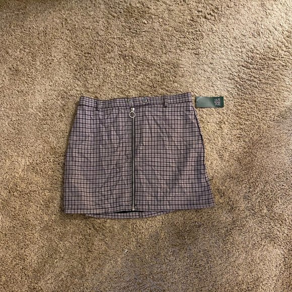 Purple and Black Plaid Skirt - Picture 2 of 3